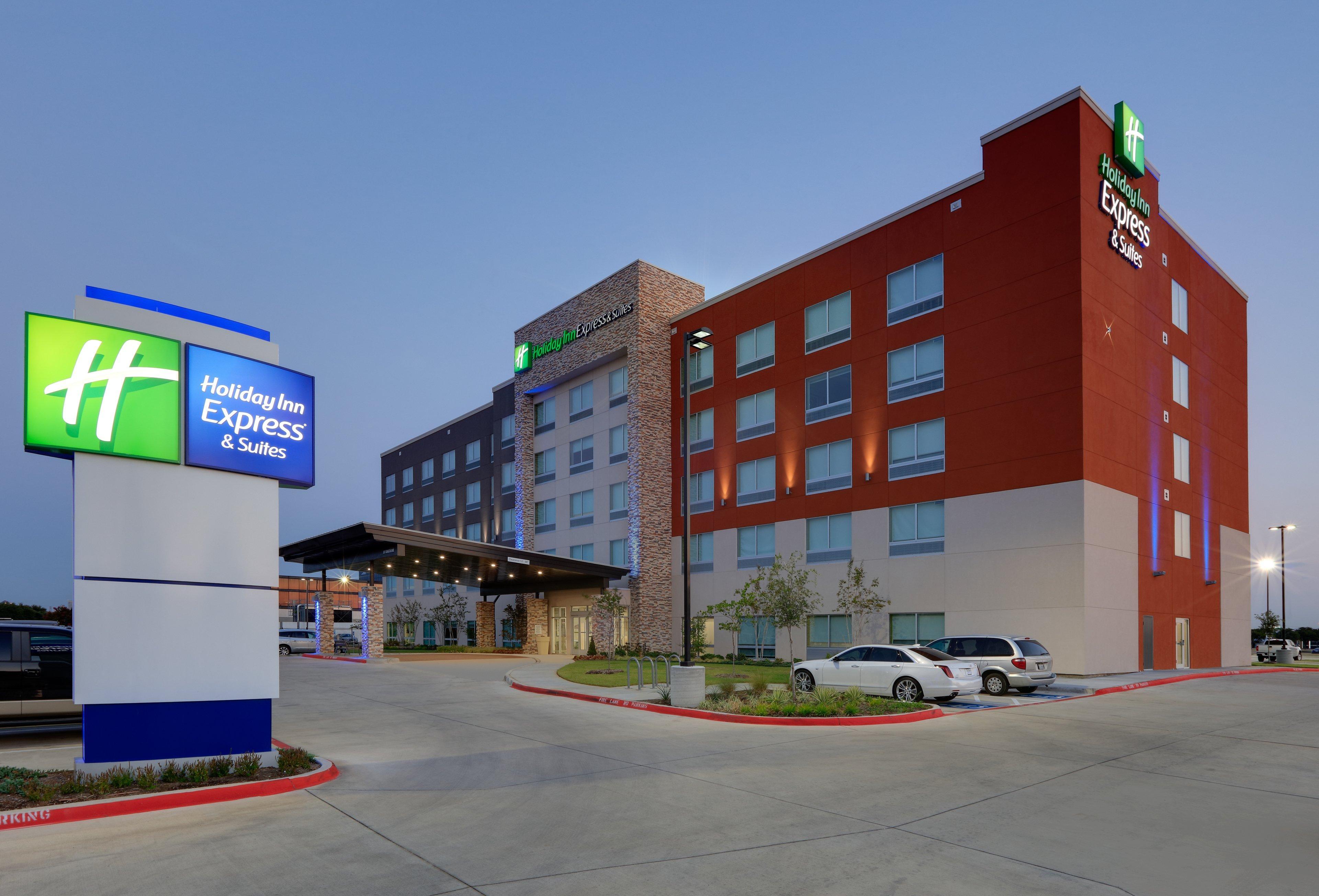 Holiday Inn Express & Suites - Dallas Nw Hwy - Love Field By Ihg Exterior foto